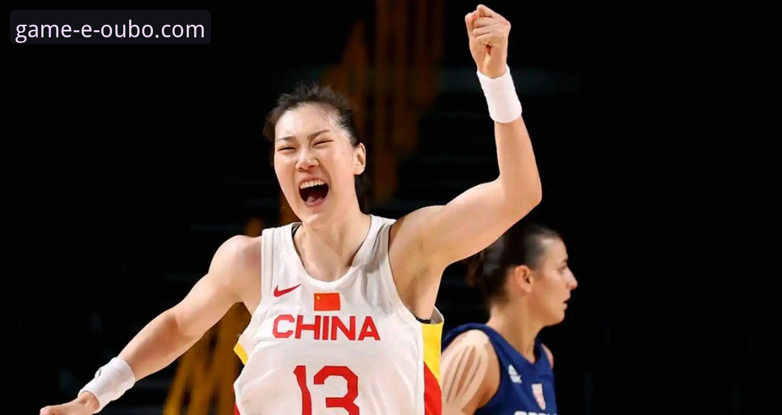 如何通过一场女篮胜利洞察体育平台的未来趋势？